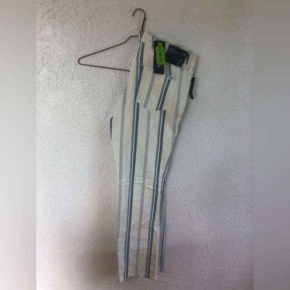 NWT CHAMPS Blue White Striped Jeans Flare Leg Size 14 32 Some Stretch Bootcut - Picture 8 of 12